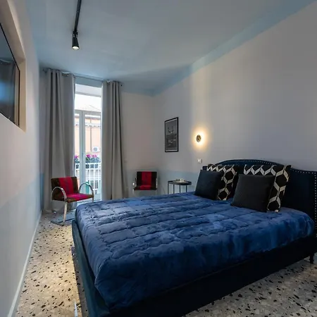 Teatro Toledo 272 4*