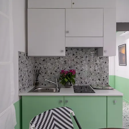 Teatro Toledo 272 ベッド・アンド・ブレックファスト ナポリ