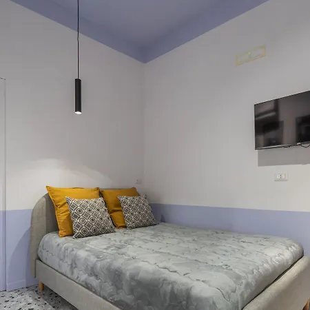 Teatro Toledo 272 ナポリ