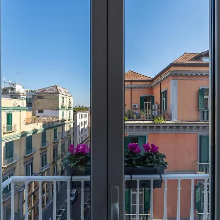 Bed & Breakfast Teatro Toledo 272 *
