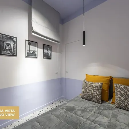 Teatro Toledo 272 4* Naples