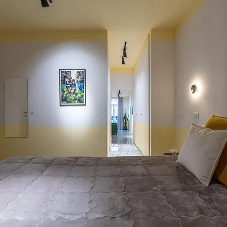 Teatro Toledo 272 Bed & Breakfast 4*